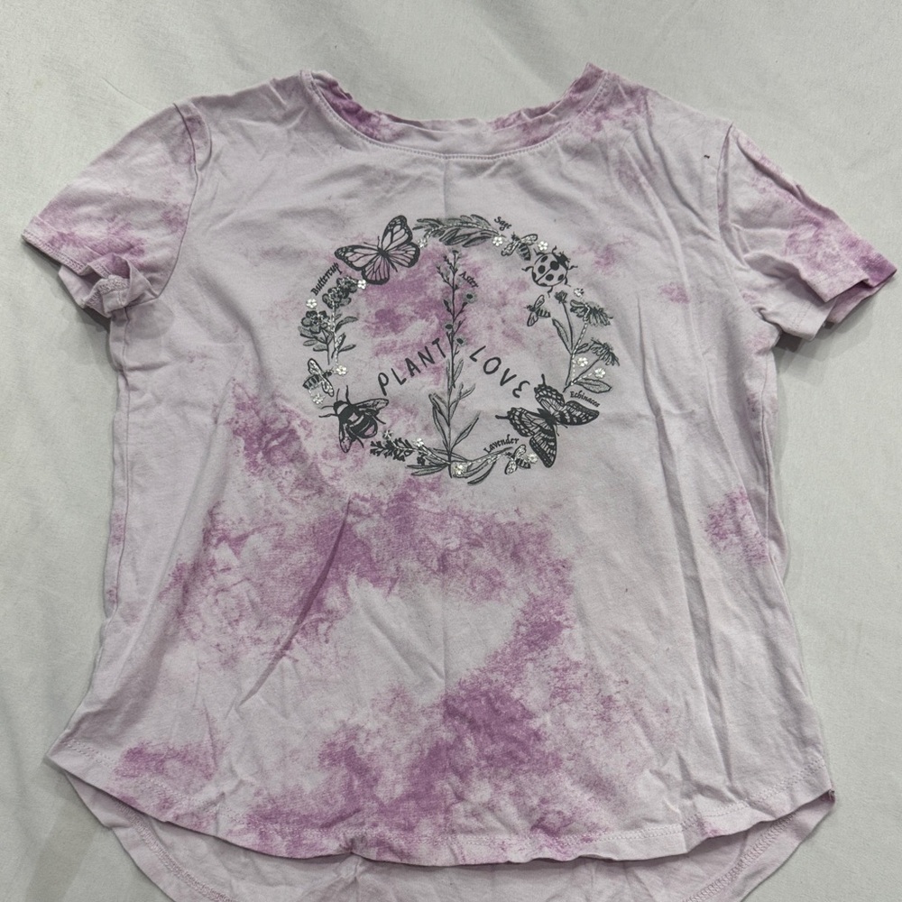GAP Lavender Graphic Tee with Nature Design